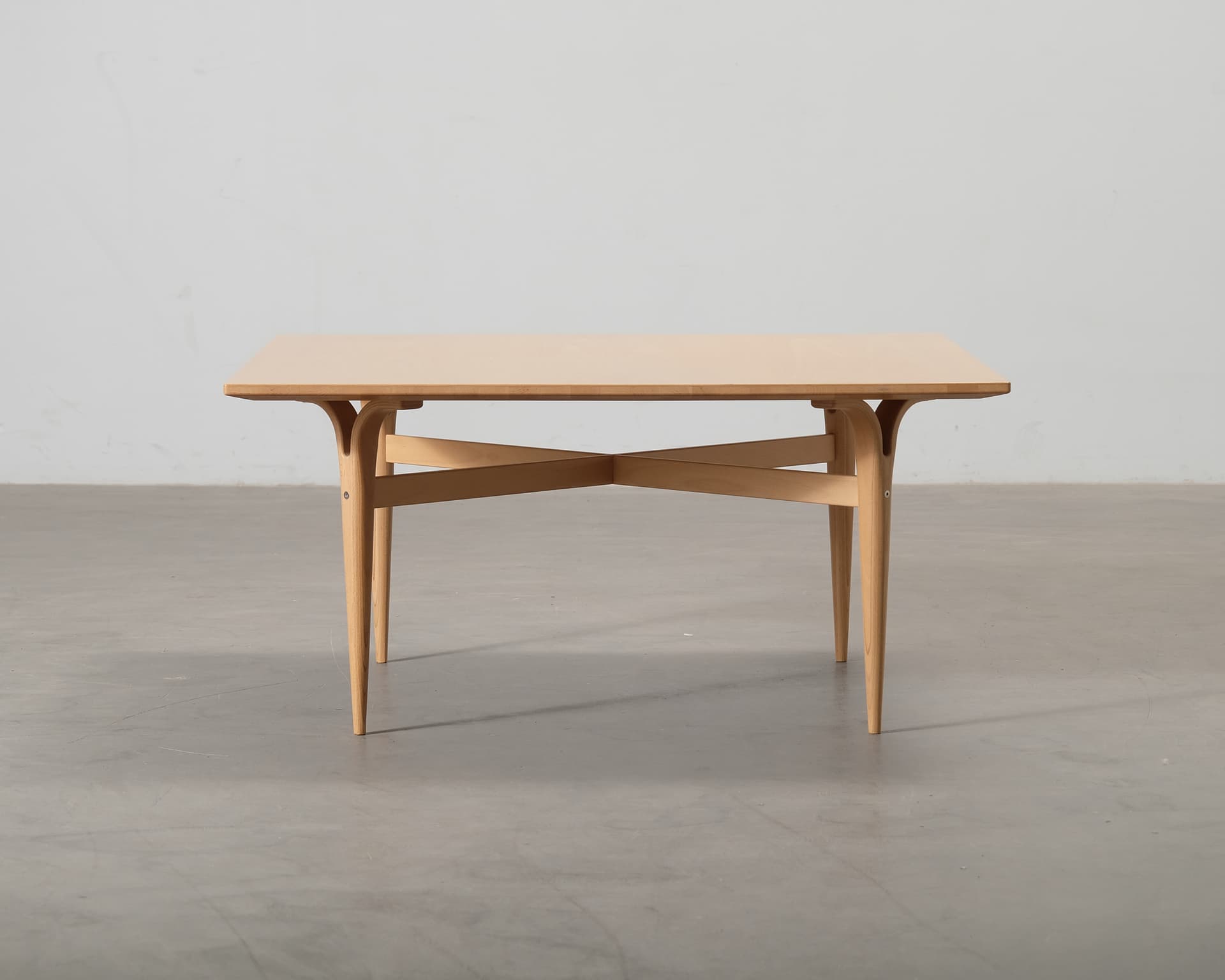 Bruno Mathsson International soffbord 110 x 100 cm