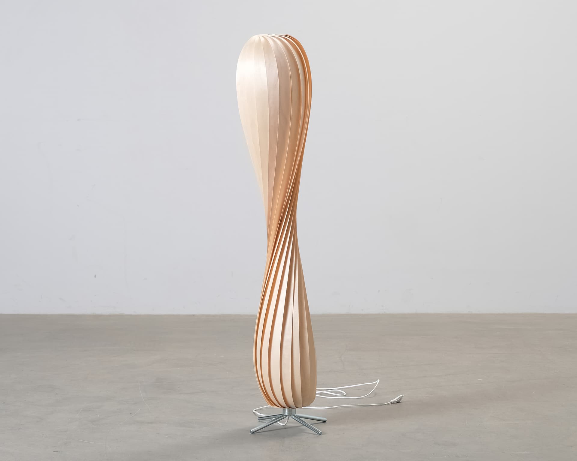 Tom Rossau TR7 golvlampa Natural