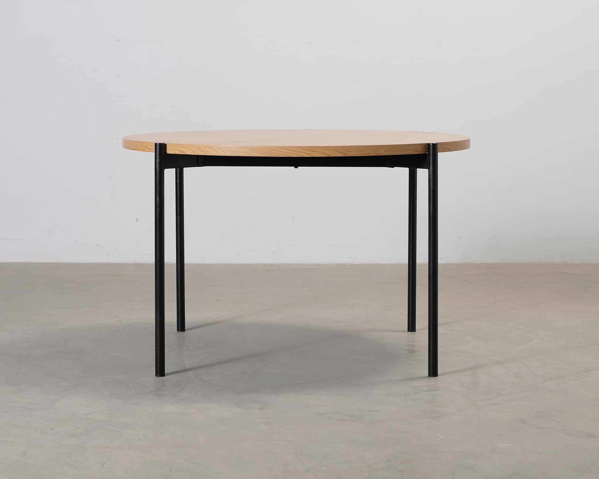 Runt matbord Ø 120 cm