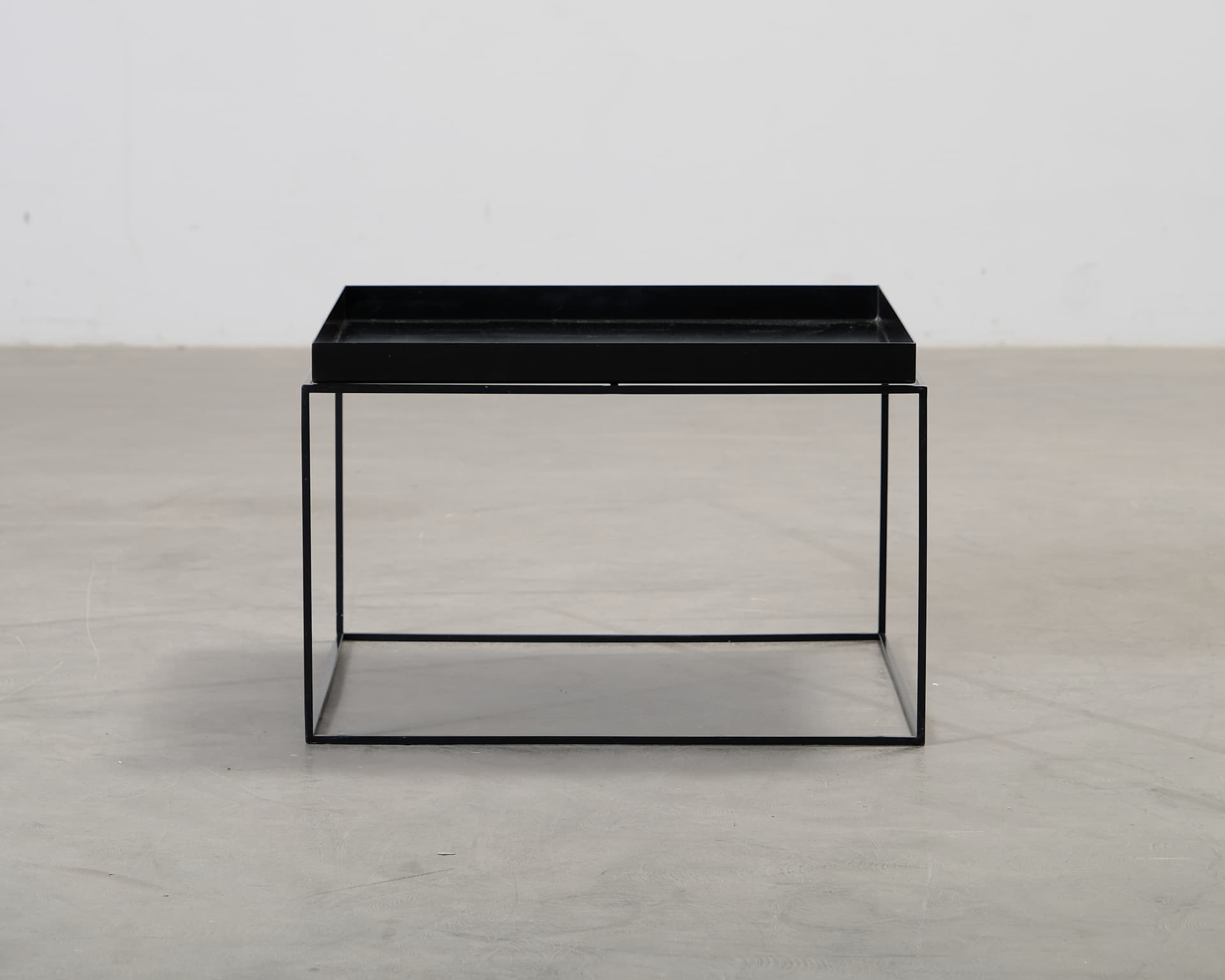 HAY Tray soffbord svart