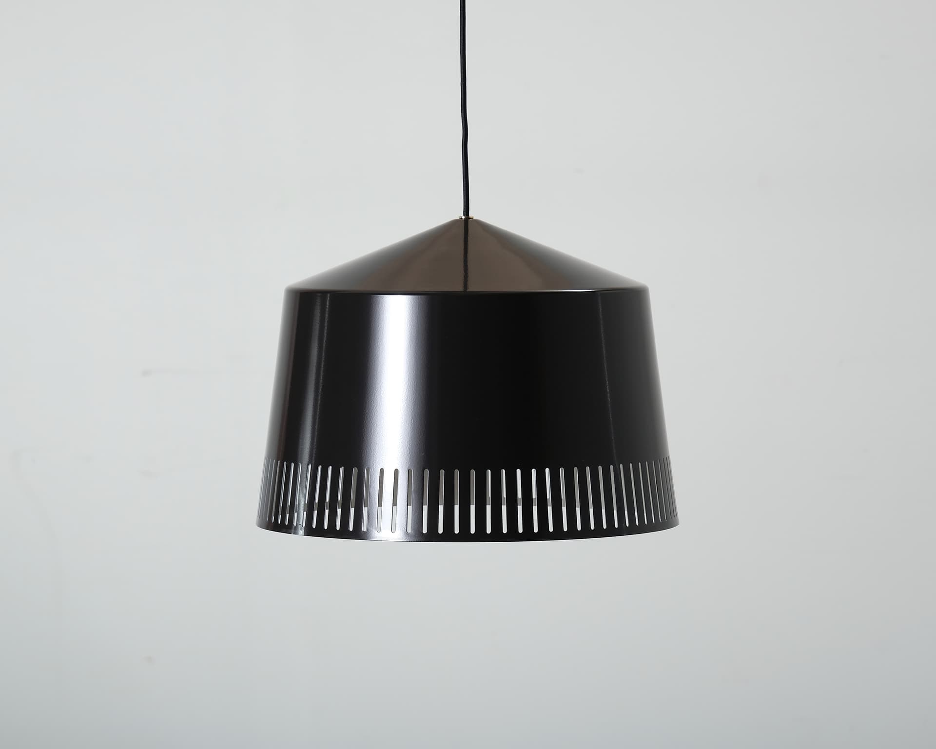 Normann Copenhagen Toli pendel Ø 42 cm brun
