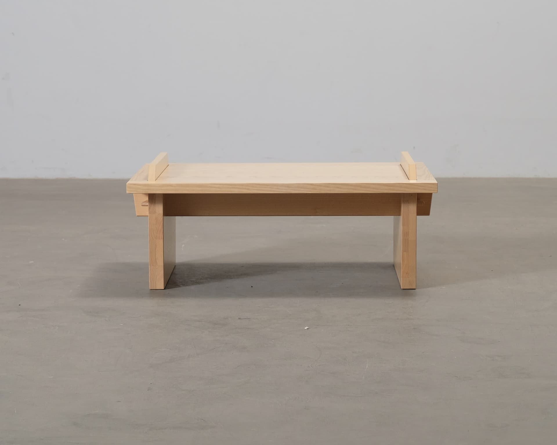 Sofacompany Wilson fotpall / soffbord beige