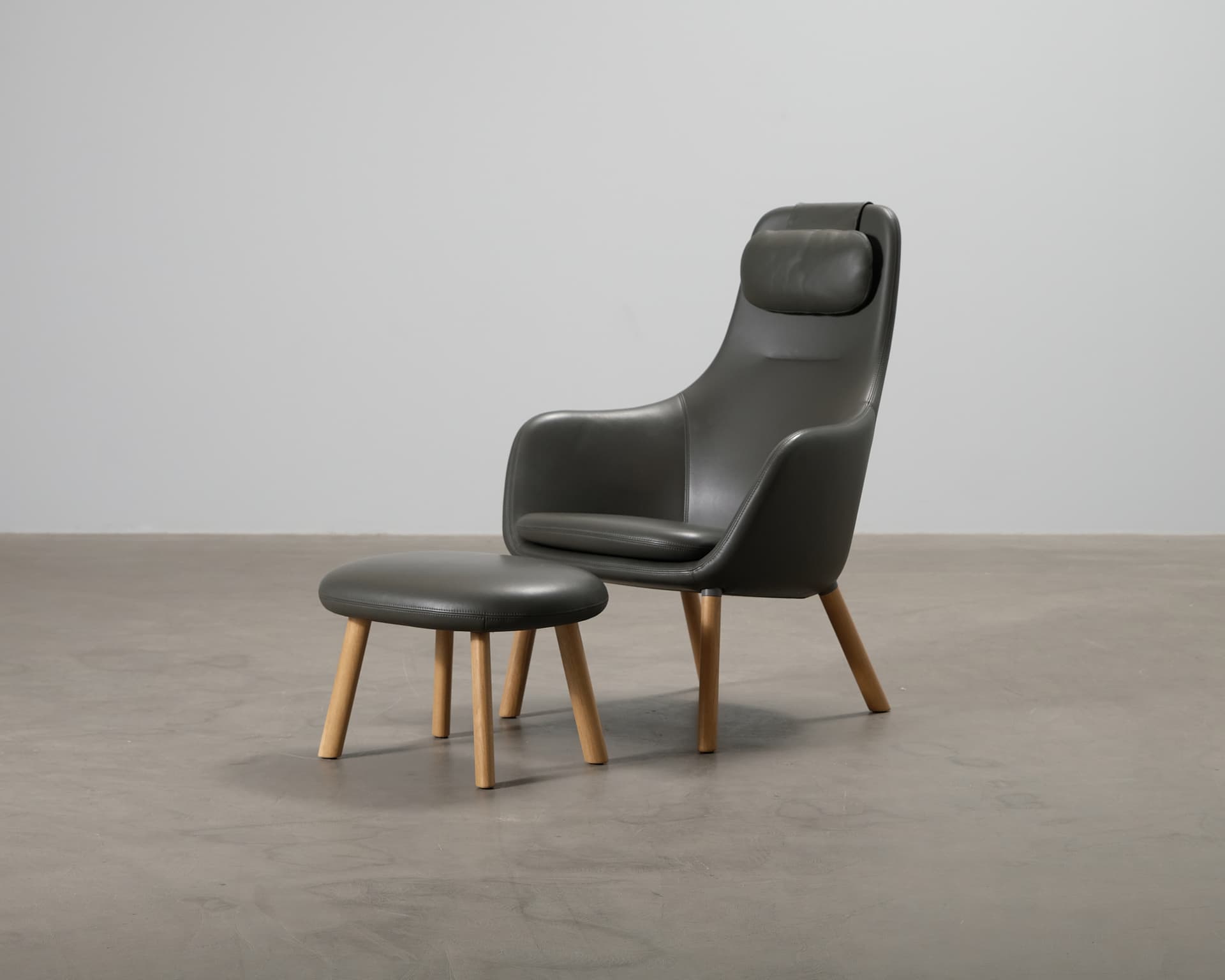 Vitra HAL fåtölj med fotpall grå