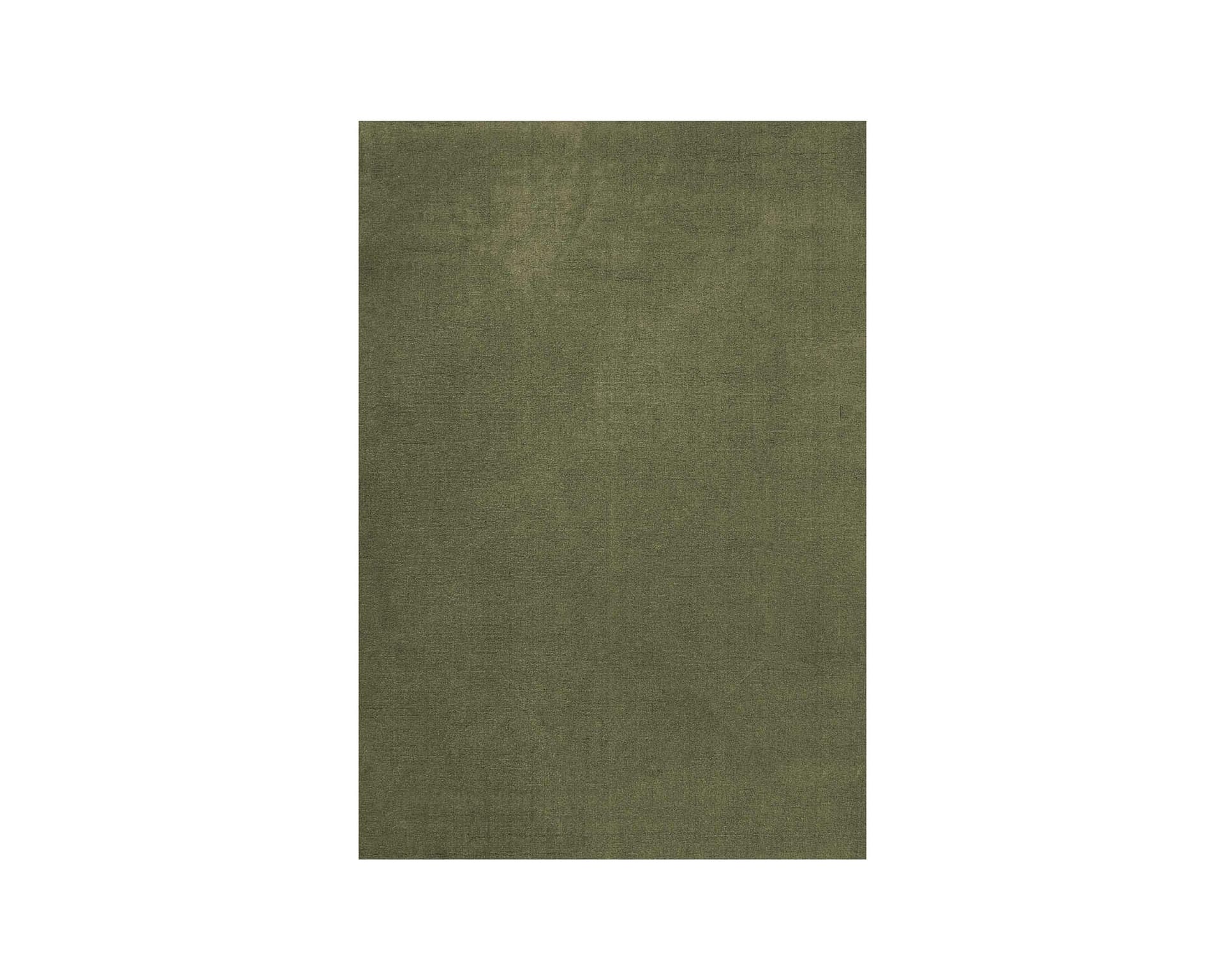 Layered Classic Solid Wool ullmatta 180 x 270 cm Capulet Olive