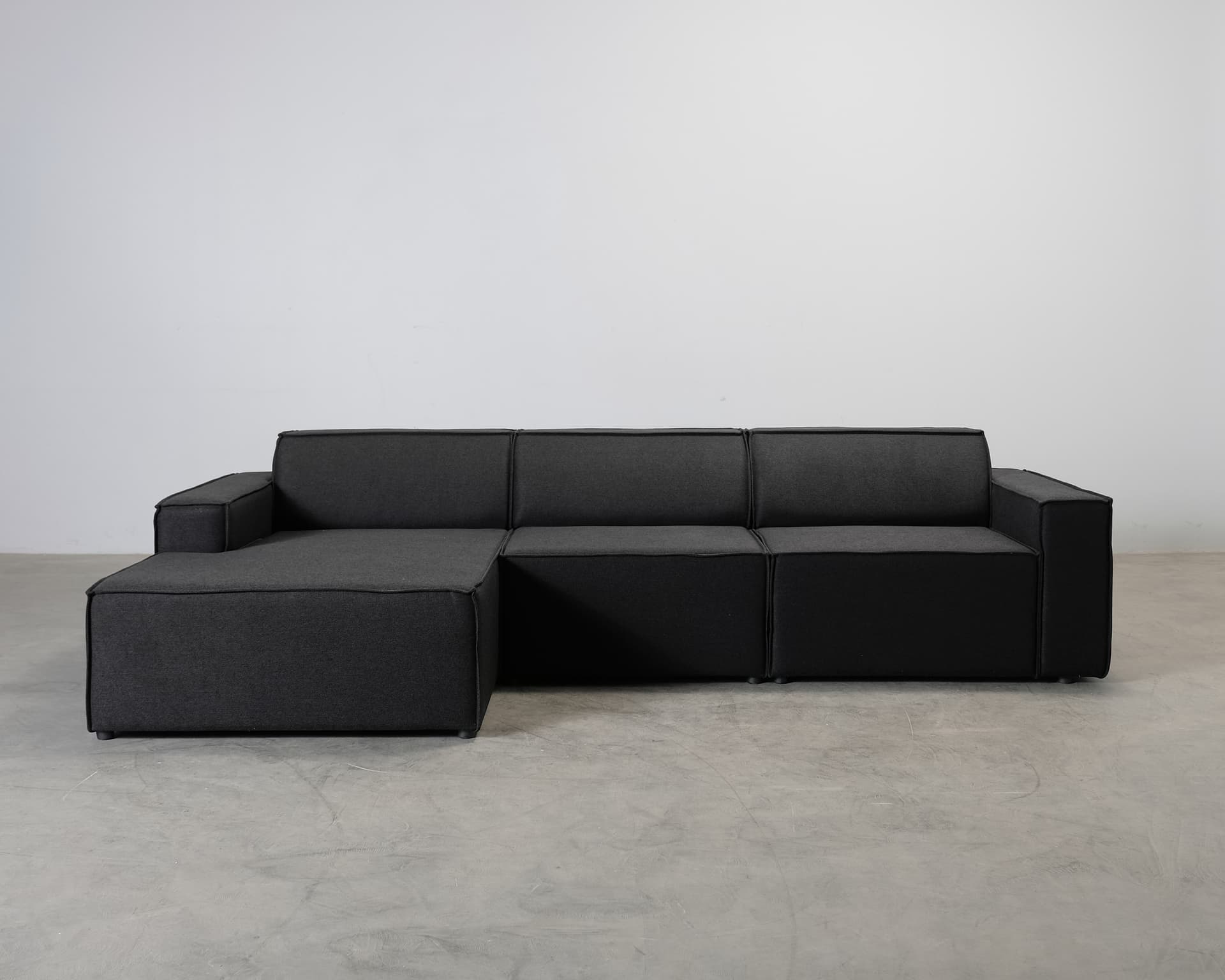 Micadoni Jodie 4-sits divansoffa grå