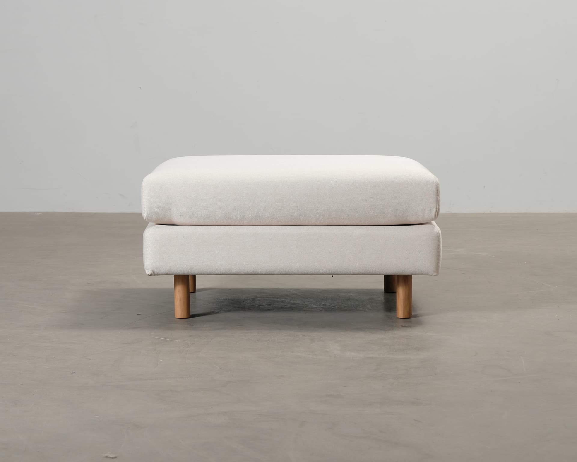 Sofacompany Dylan fotpall naturvit