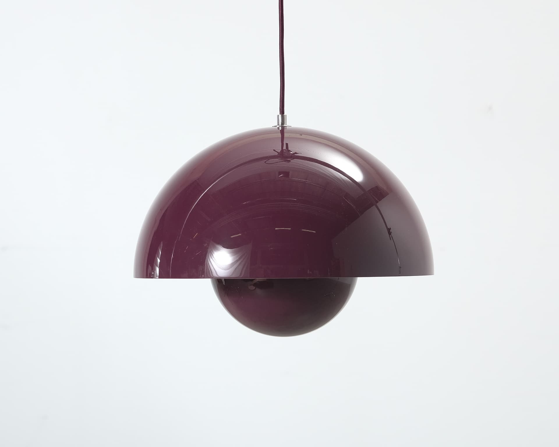 &Tradition Flowerpot VP7 pendellampa Dark Plum