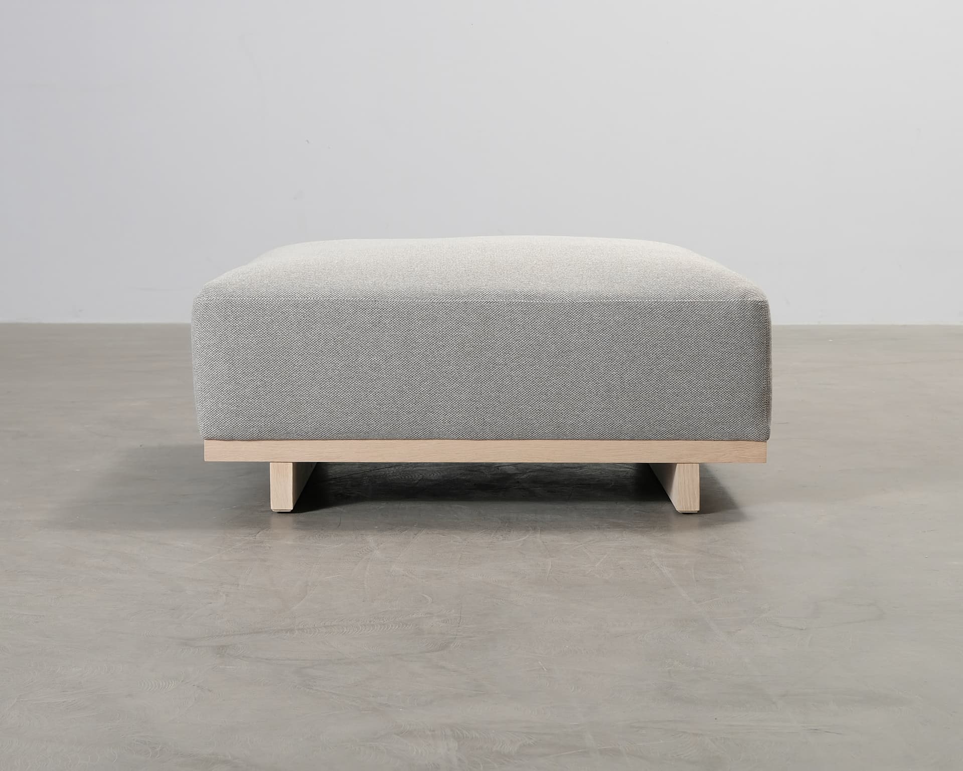 Sofacompany Aya fotpall green harmaanbeige