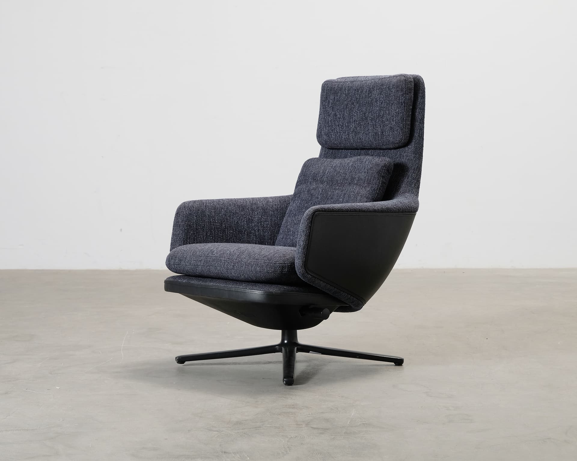 Vitra Grand Relax fåtölj blå / svart