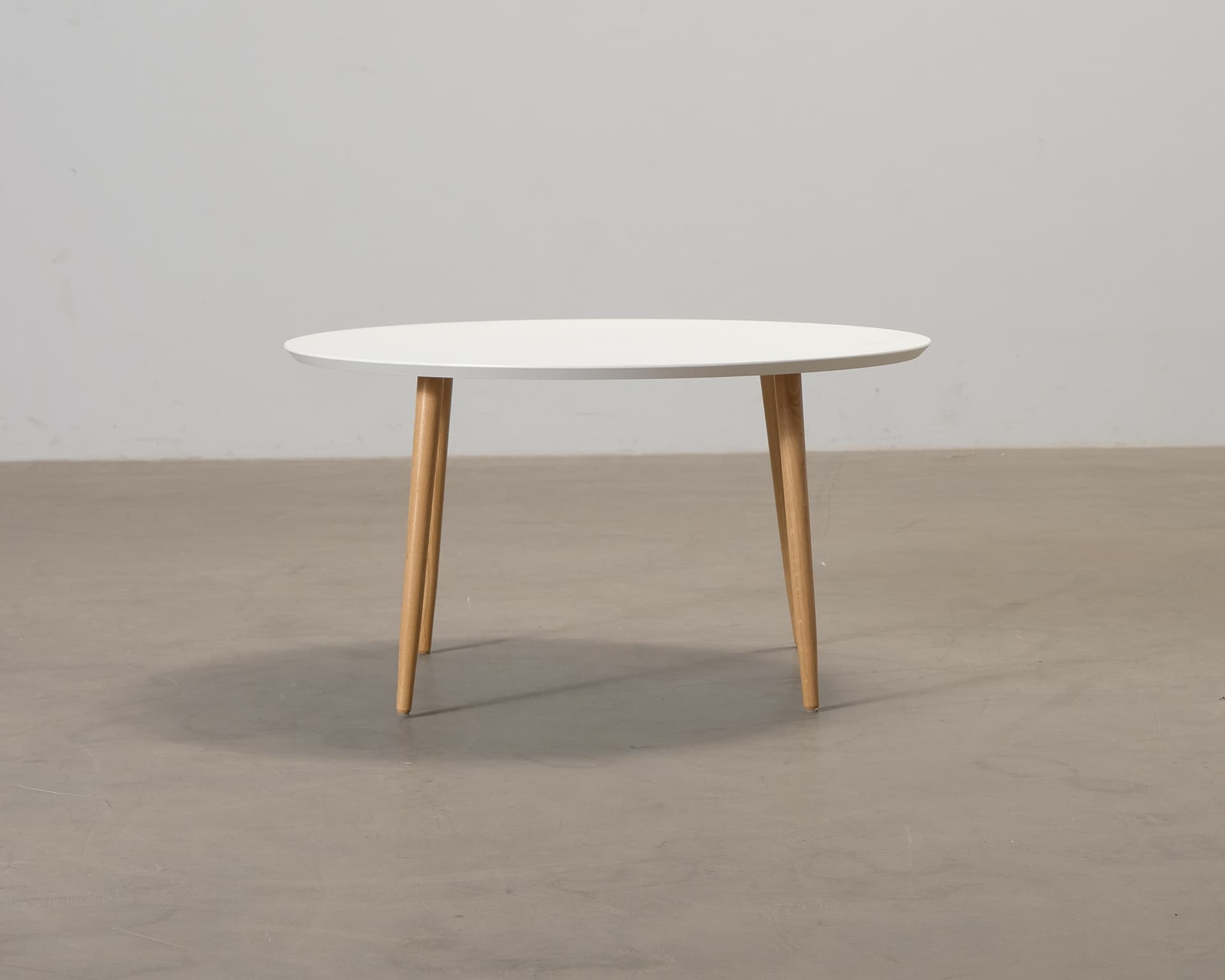 Sofacompany Hubert soffbord ø 90 cm vit / ek
