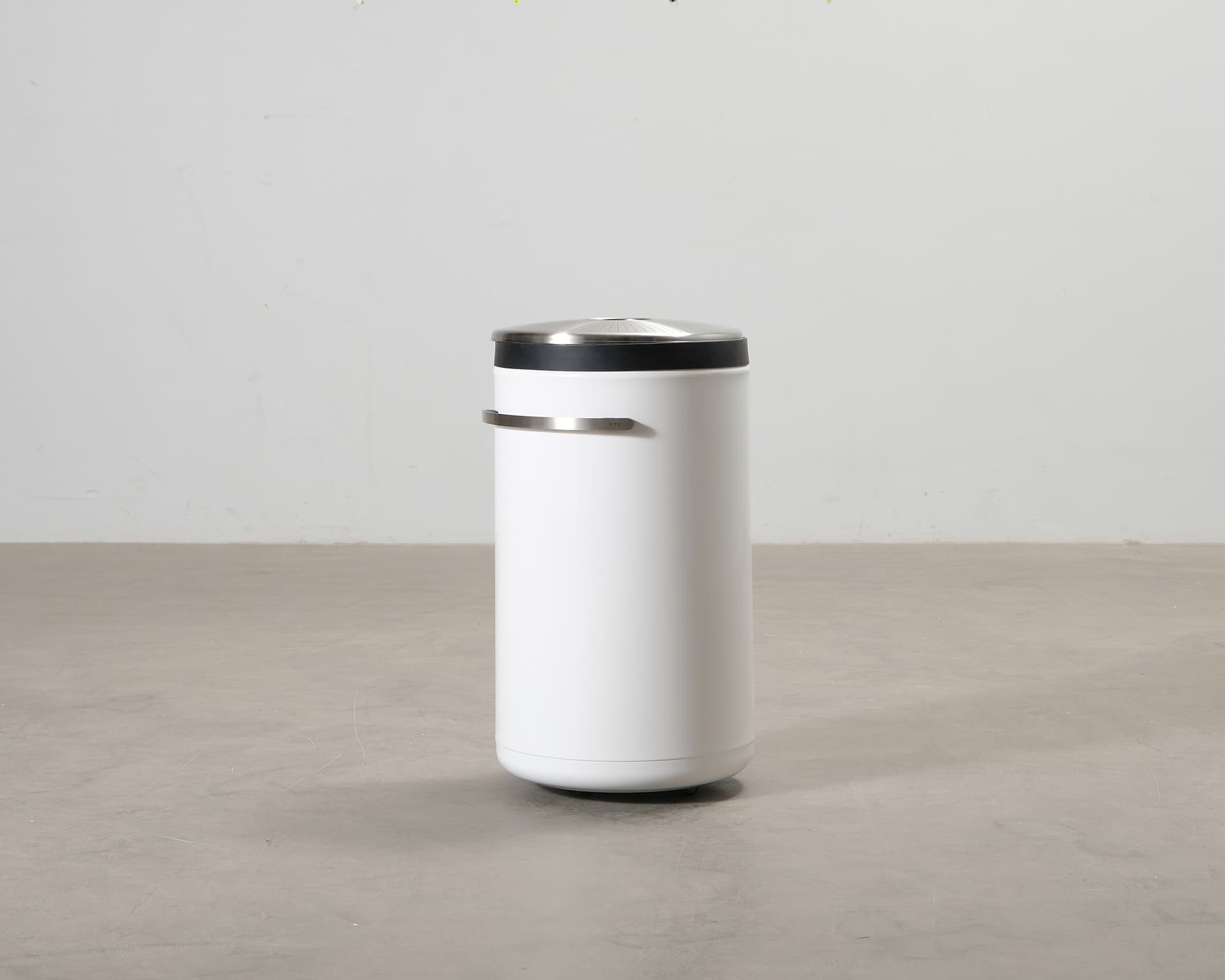 VIPP 17 tvättkorg 75 l vit