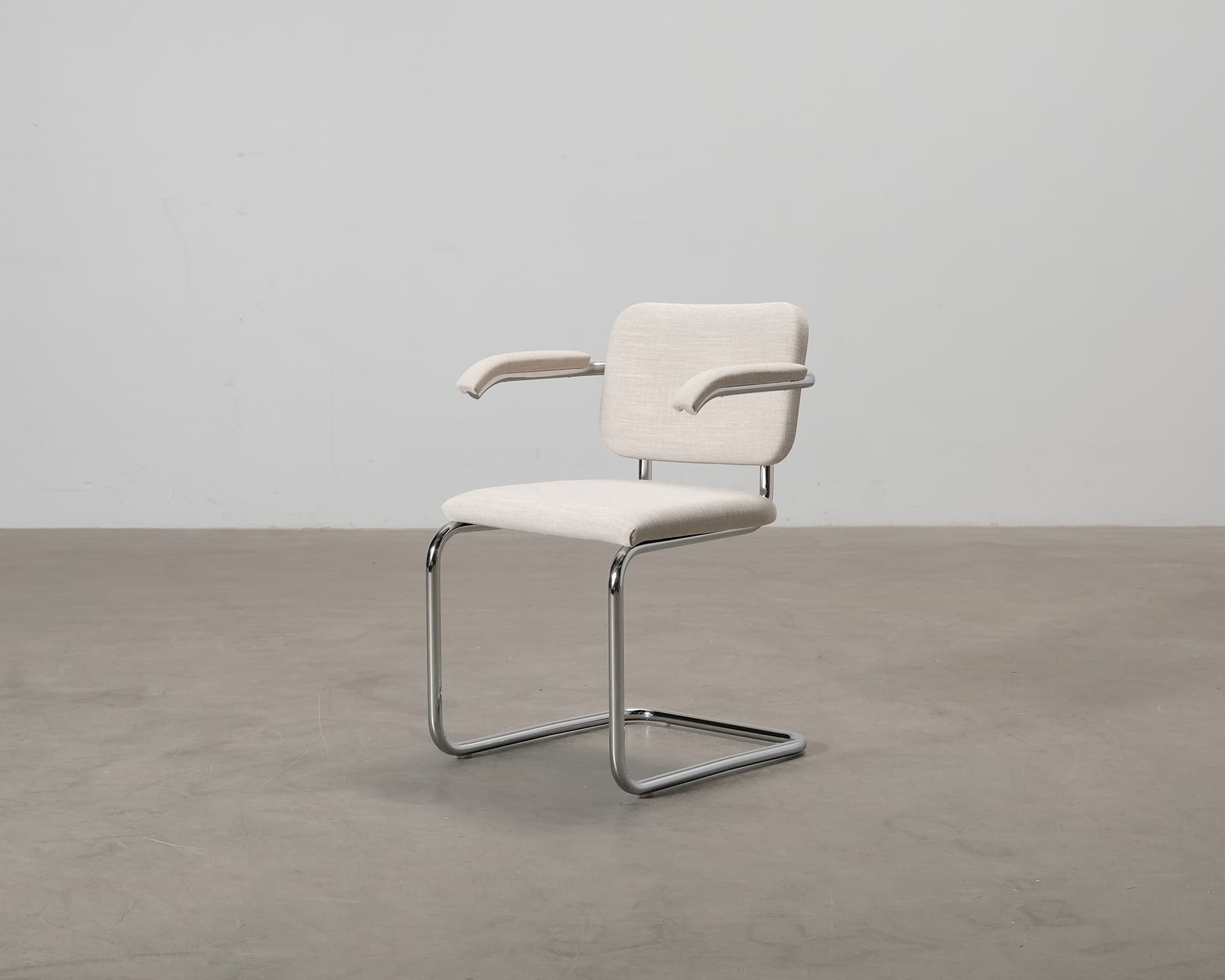 Knoll Cesca stol med armstöd beige