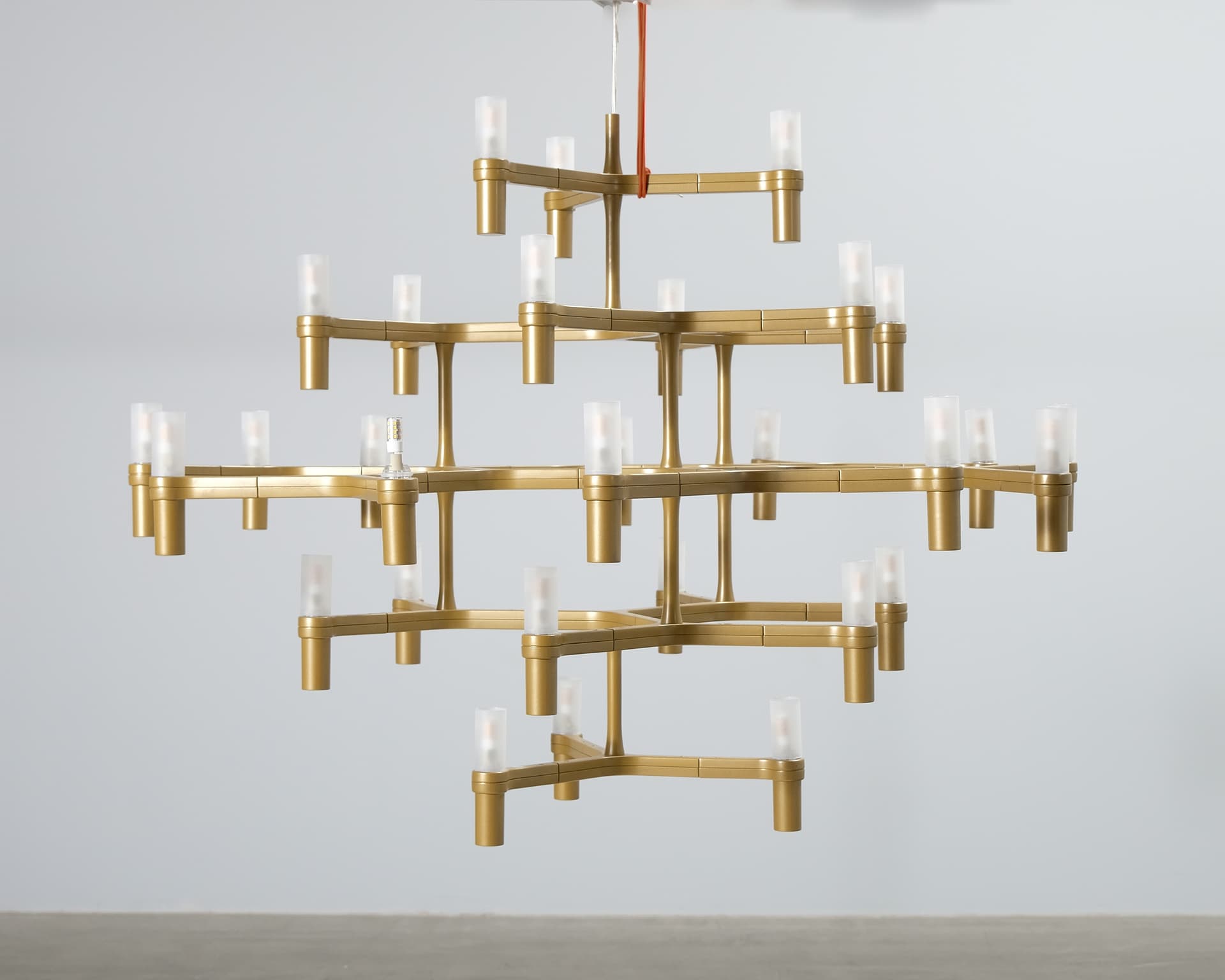 Nemo Lighting Crown Major ljuskrona guld