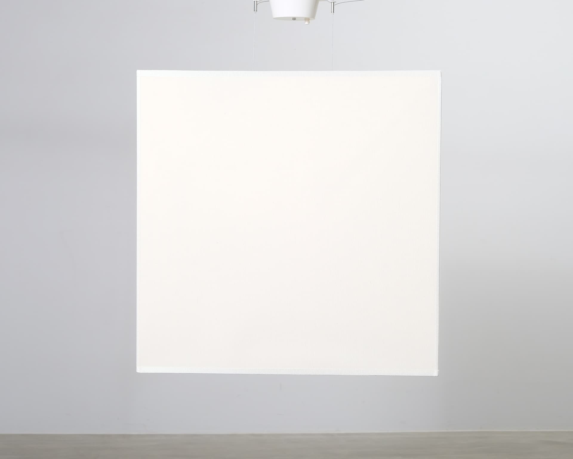 Korpi Design Pala taklampa vit