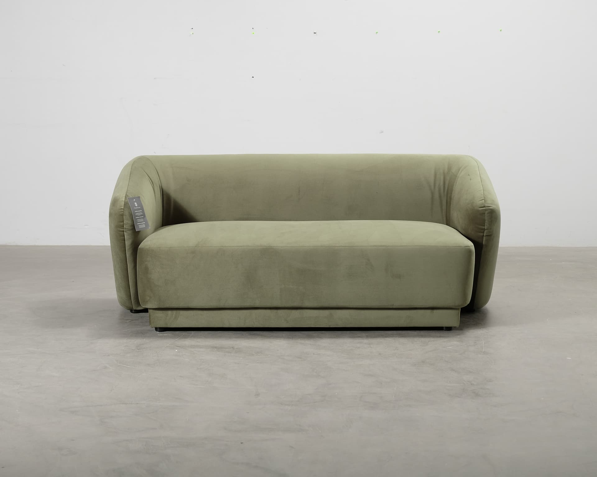 CXL by Christian Lacroix Louis 2-sits soffa grön