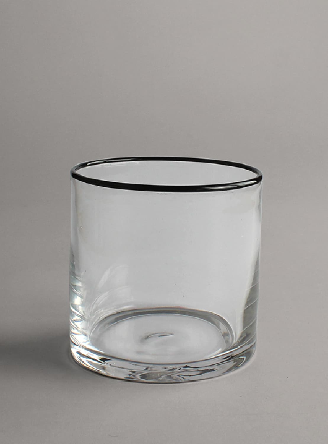 Ljuslykta M - Harmony (clear/black) (Storlek: 10 x 10 cm)