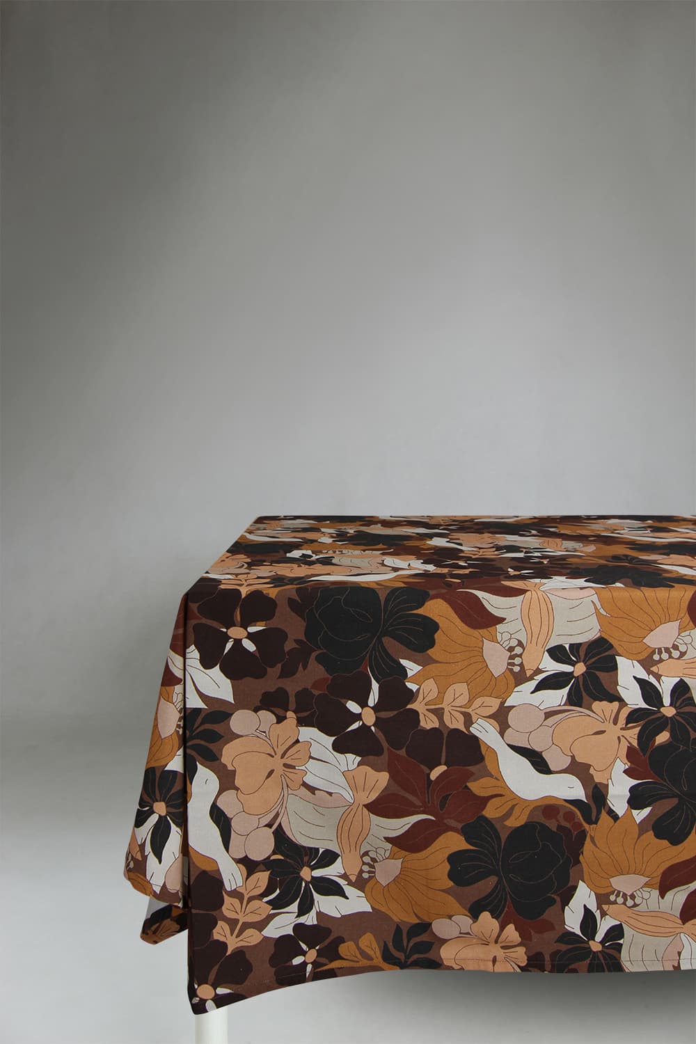 Dukar - Bomullsduk Asta (brun) (Storlek: 140 x 250 cm)