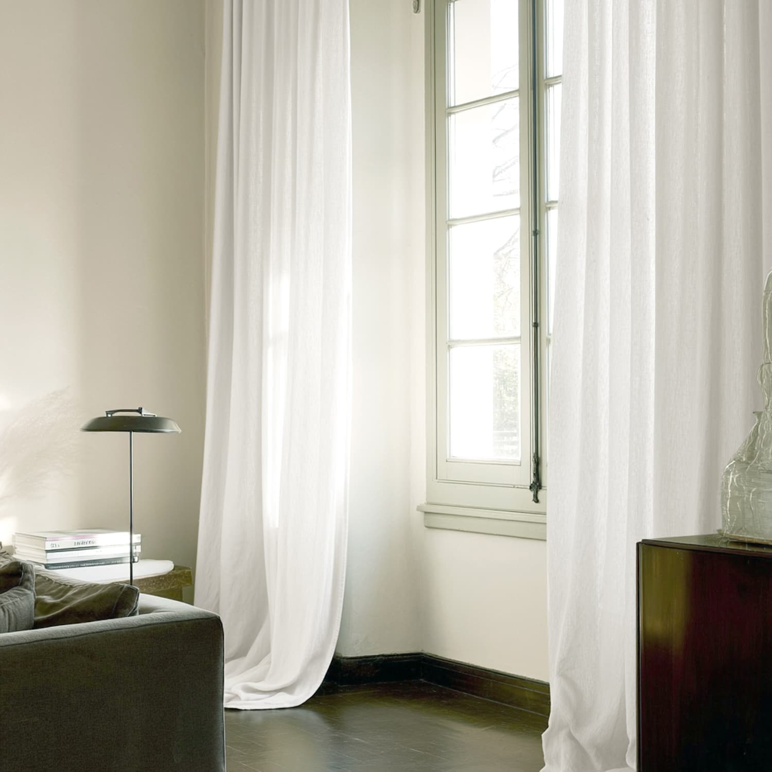 Gardiner - Linnegardin Cosmina (vit) (Storlek: 140 x 220 cm)