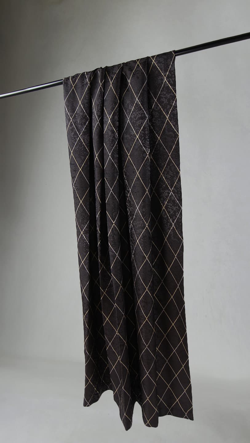 Gardin - Rory (svart) (Storlek: 140 x 260 cm)