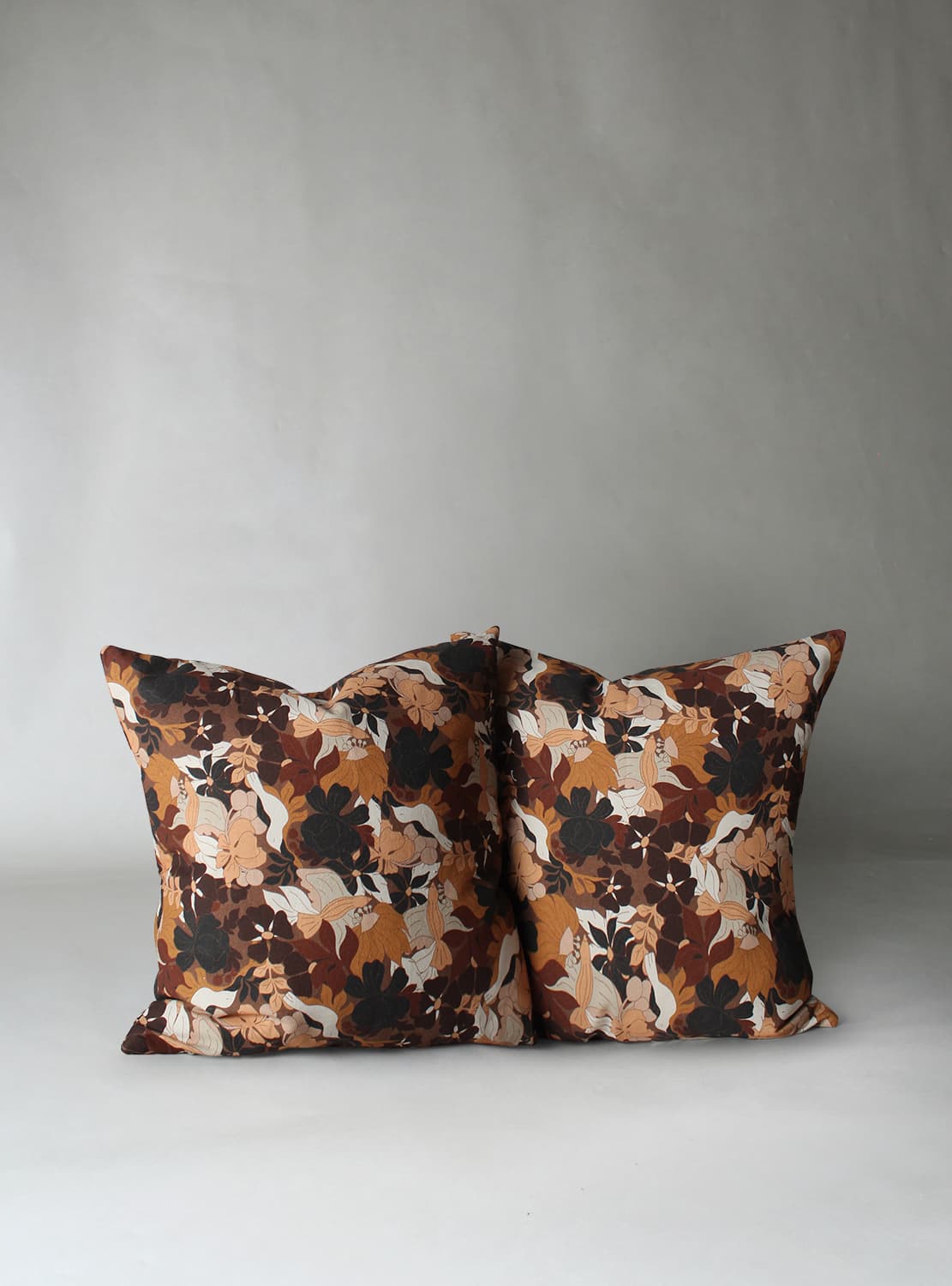 Kuddfodral 2-pack Asta (brun) (Storlek: 45 x 45 cm)