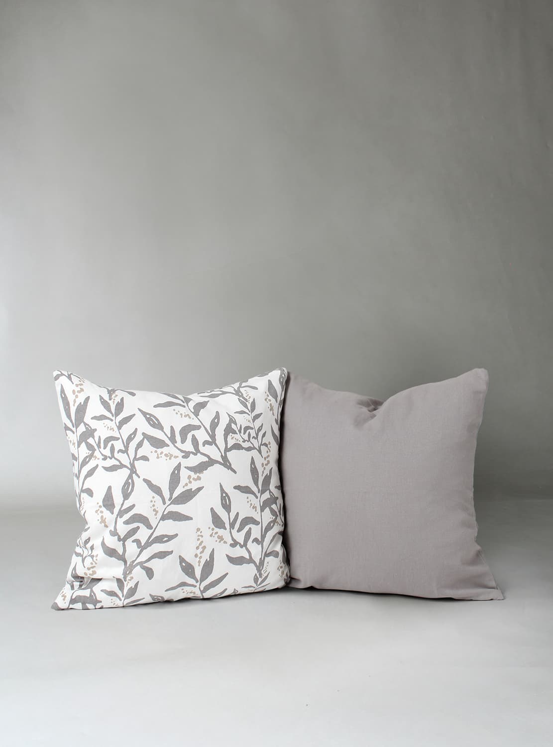 Kuddfodral 2-pack - Katri (grå) (Storlek: 45 x 45)