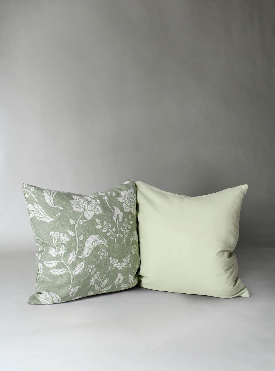 Kuddfodral 2-pack - Lilja (grön) (Storlek: 45 x 45)