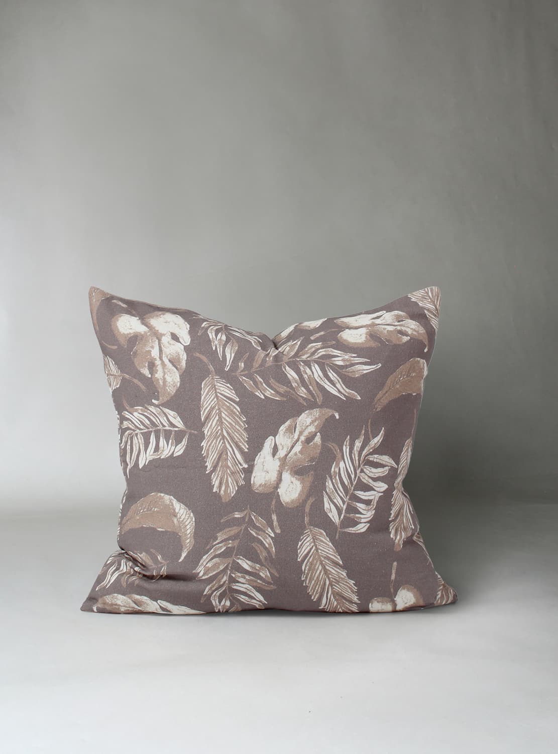 Kuddfodral - Lowe (beige) (Storlek: 45 x 45 cm)