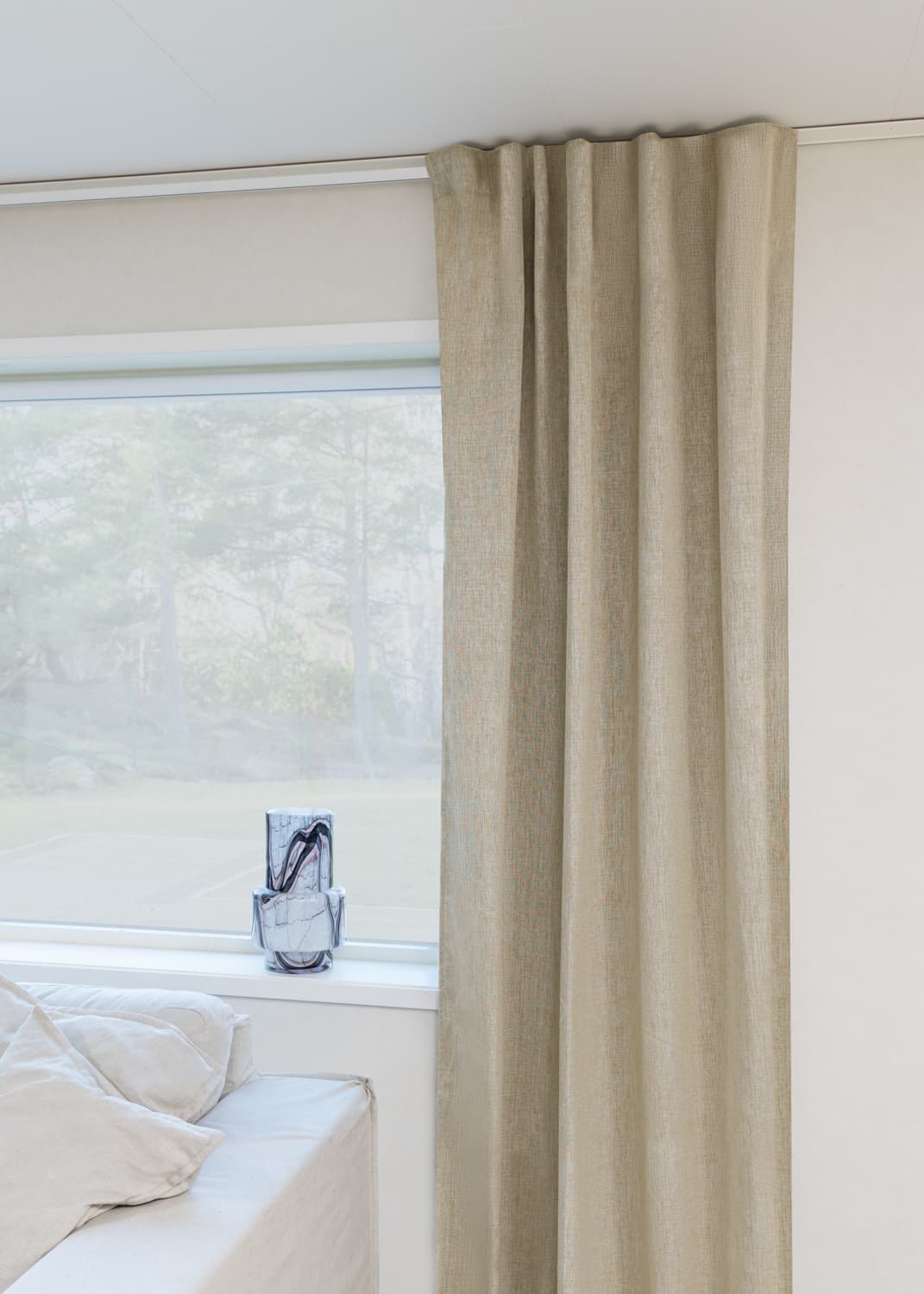 Gardiner - Mörkläggningsgardin Raya (beige) (Storlek: 130 x 220 cm)