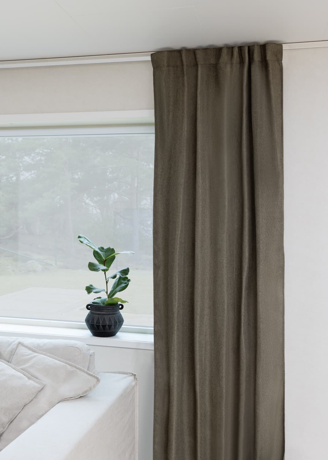Gardiner - Mörkläggningsgardin Mila (mörkgrå) (Storlek: 130 x 300 cm)