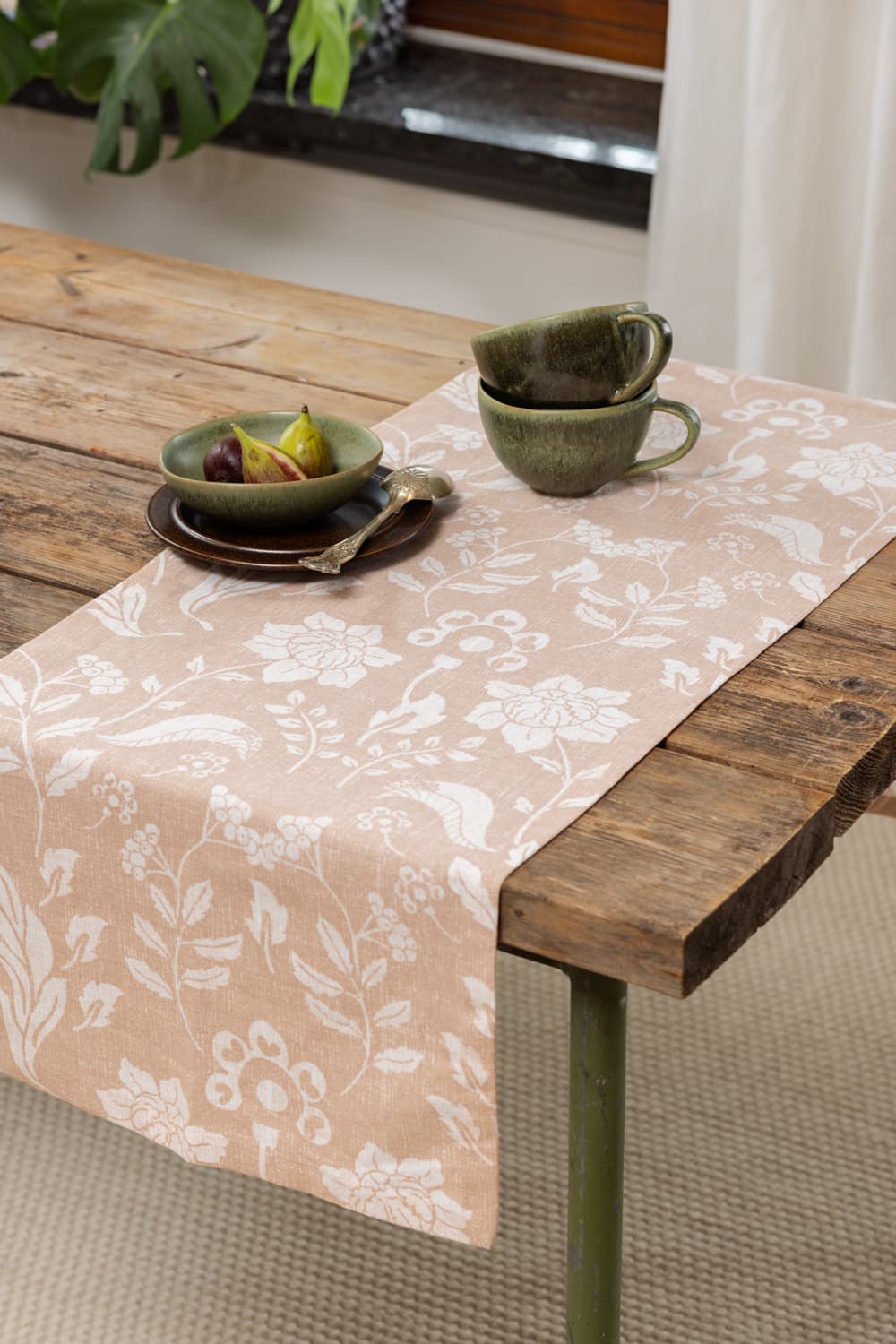 Bordslöpare - Löpare Onni (rosa) (Storlek: 40 x 140)