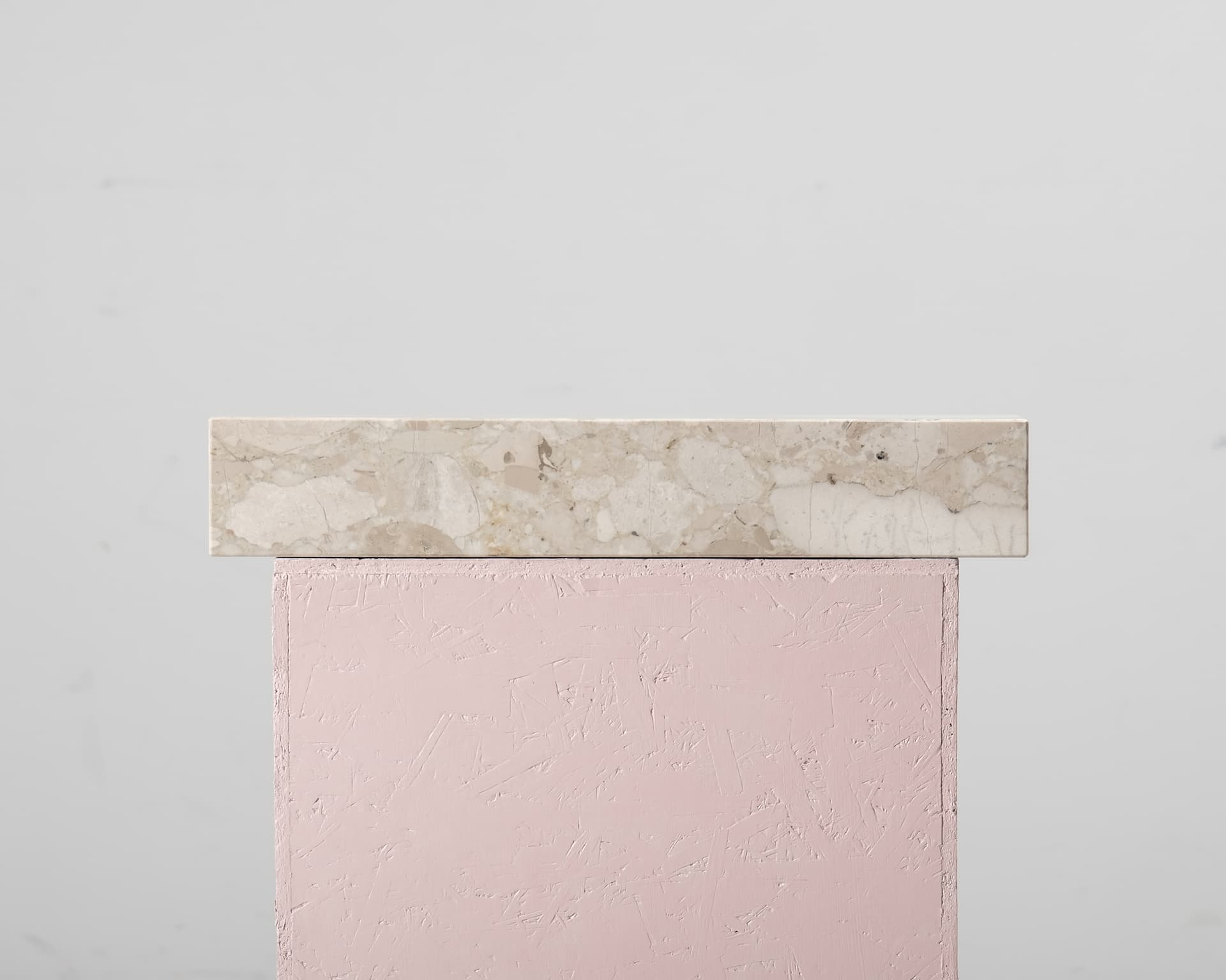 Audo Copenhagen Plinth hylla 60 cm, Kunis Breccia marmor