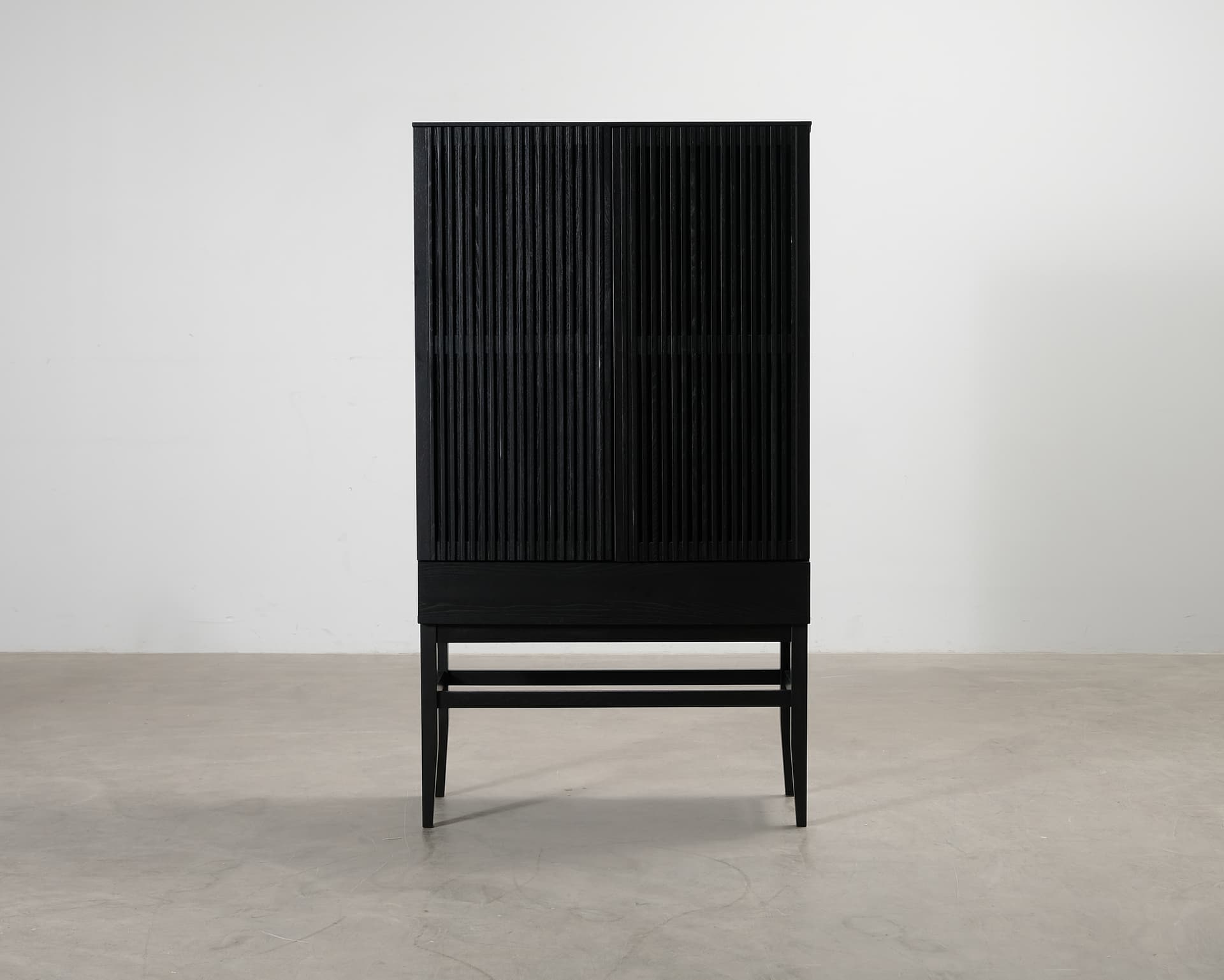 Nordic Furniture Group Gradino vitrinskåp
