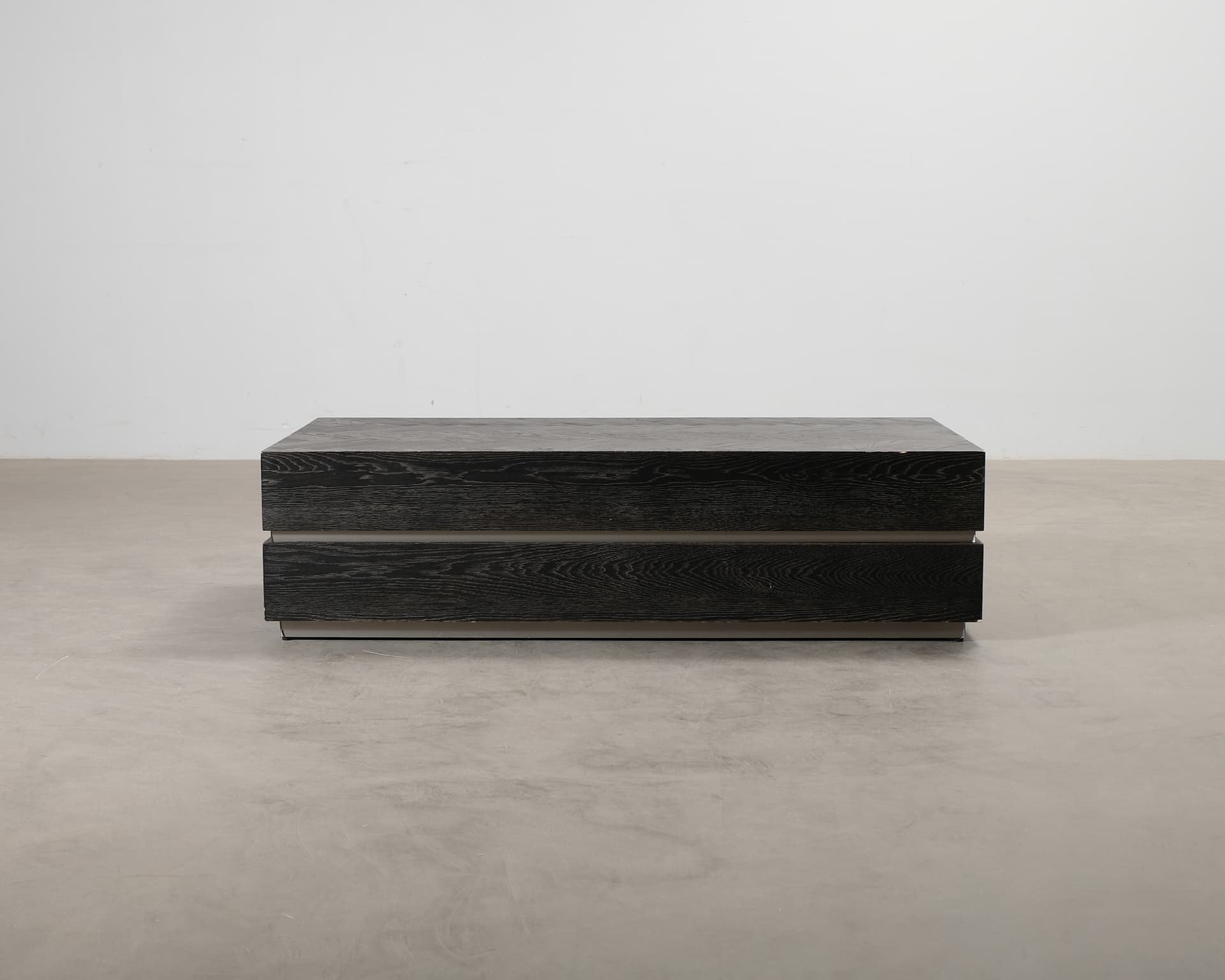 Richmond Interiors Blackbone Block soffbord svart
