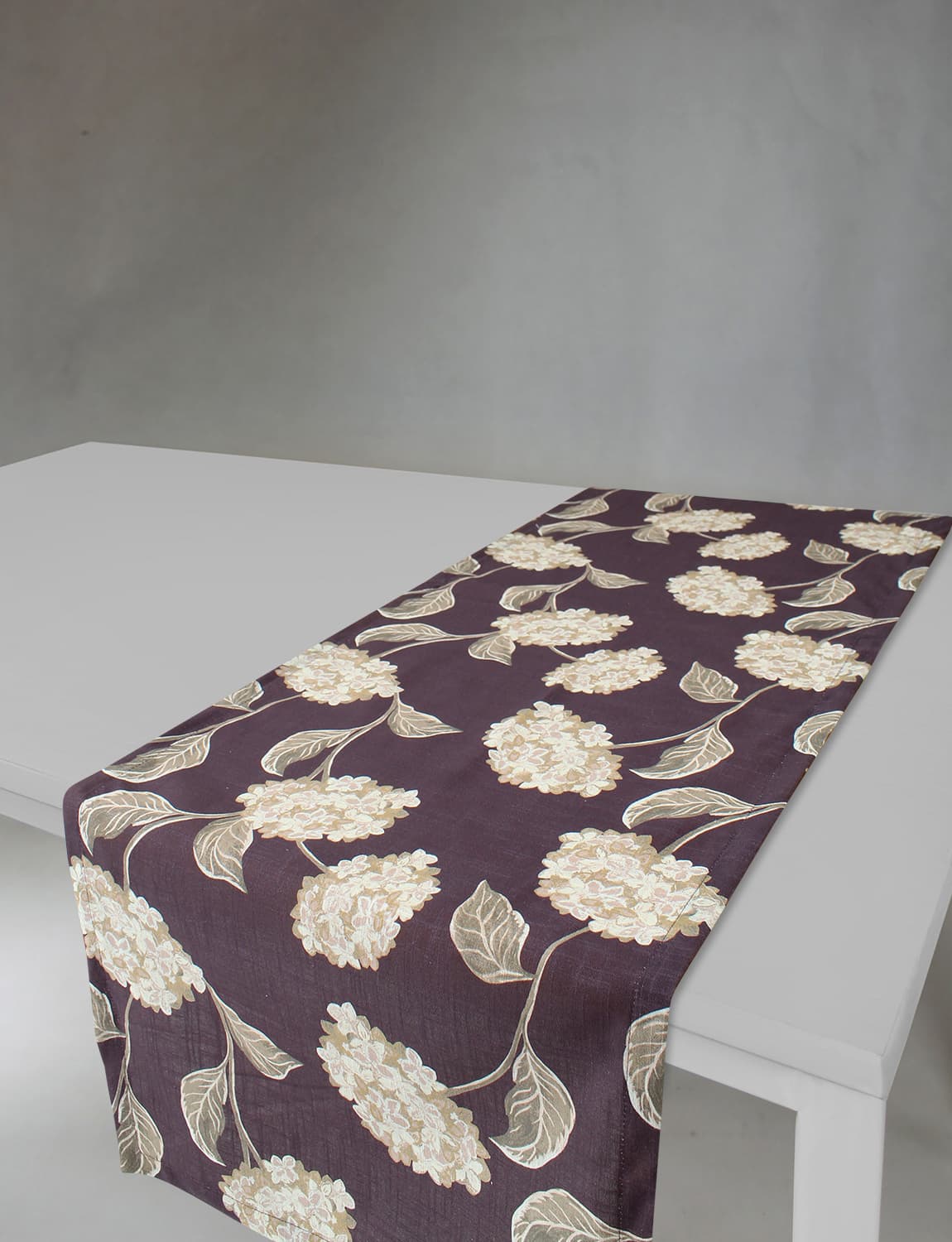 Bordslöpare - Löpare Dorthe (lila) (Storlek: 40 x 140 cm)