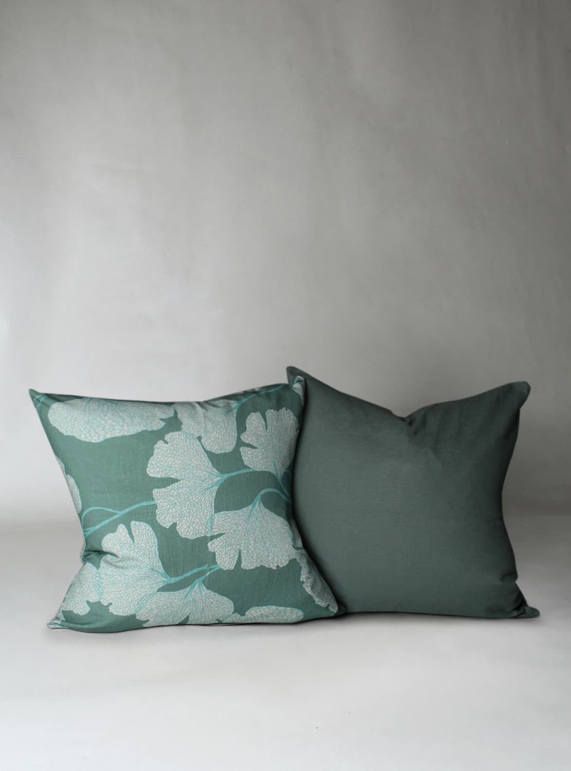 Kuddfodral 2-pack - Abril (mörkgrön) (Storlek: 45 x 45 cm)