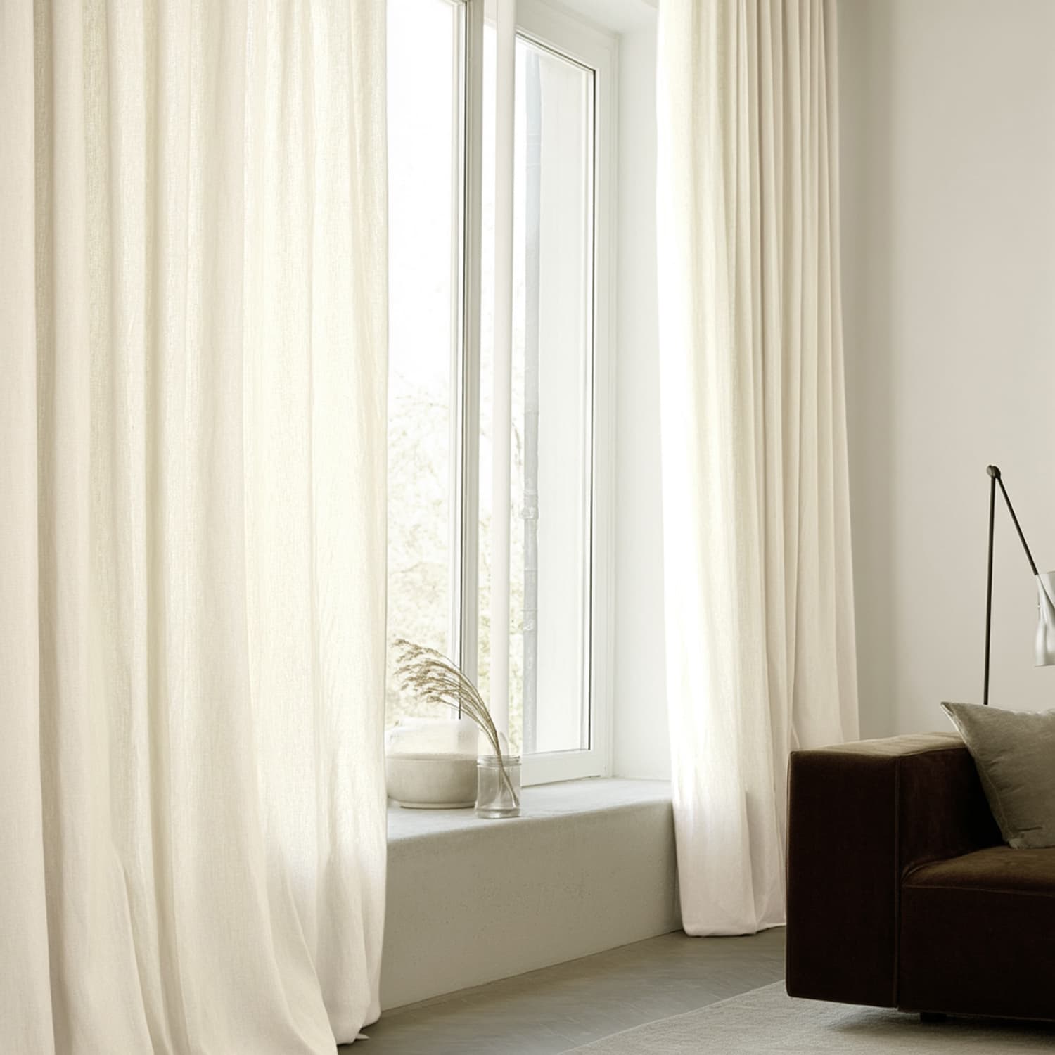 Gardiner - Linnegardin Melania (beige) (Storlek: 140 x 250 cm)