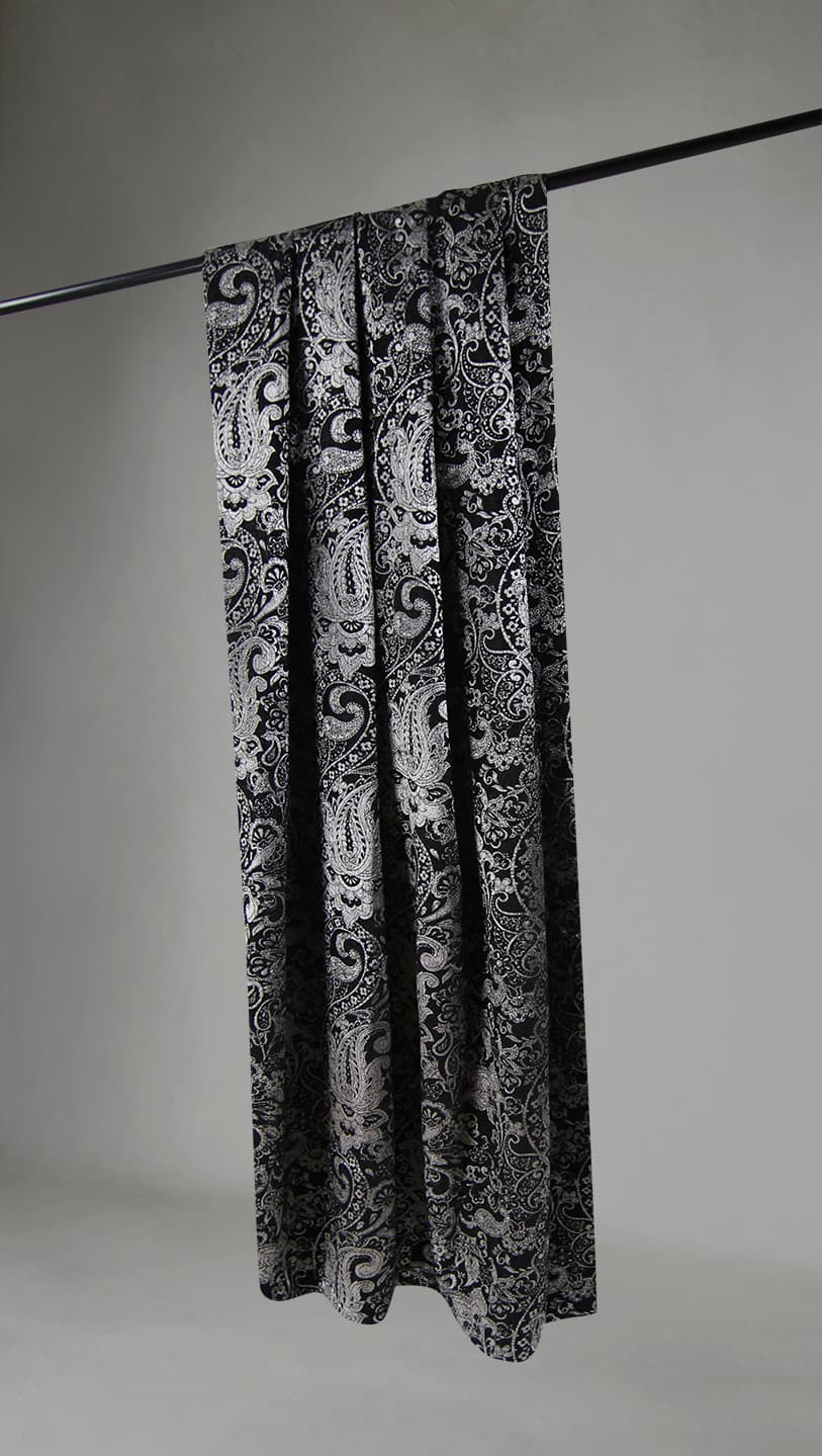 Gardin 140 x 260 cm (Storlek: 140 x 260 cm)