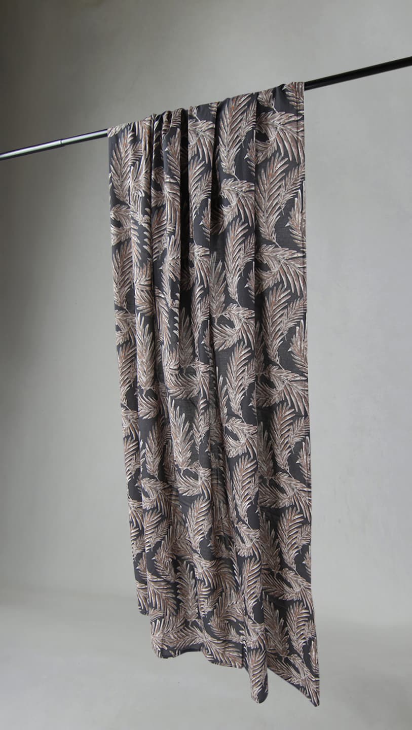 Gardiner - Bomullsgardin Acacia (silver) (Storlek: 140 x 250 cm)
