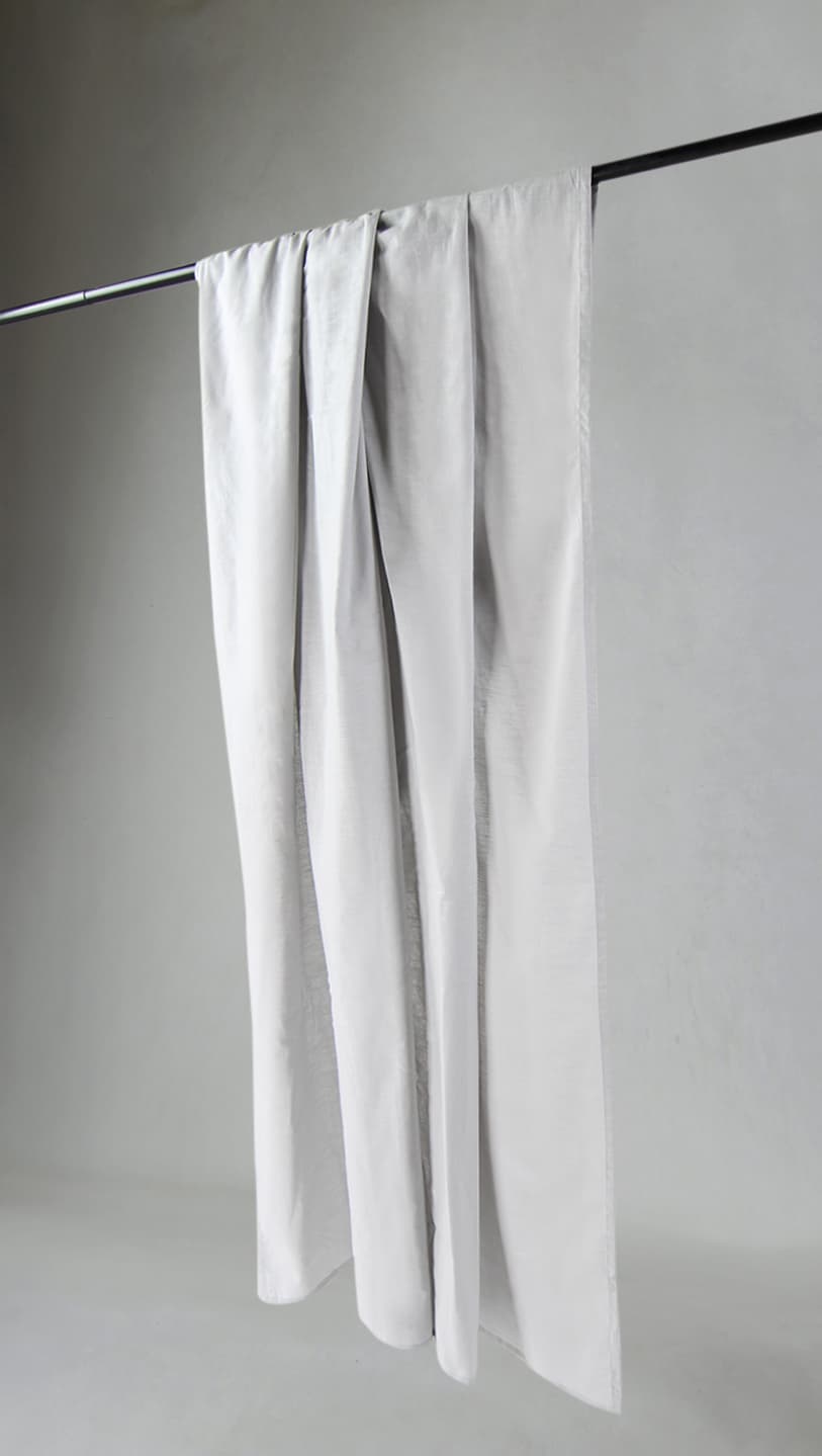 Gardiner - Bomullsgardin Adriana (grå) (Storlek: 140 x 250 cm)